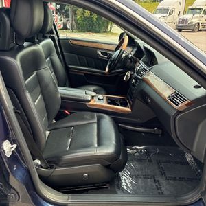 2012 Mercedes-BENZ E 350 4MATIC — миниатюра 33