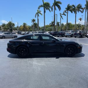 PORSCHE PANAMERA - 10