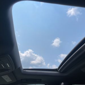 صورة مصغرة 35 لـ 2018 Chevrolet SUBURBAN PREMIER
