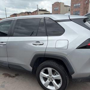 TOYOTA RAV4 - 6