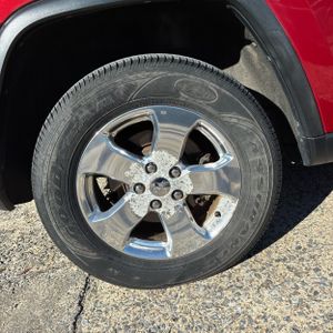 صورة 19 لـ 2011 JEEP GRAND CHEROKEE OVERLAND