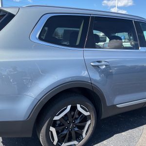 KIA TELLURIDE S - 9