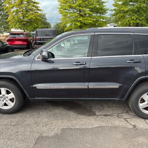 صورة 4 لـ 2013 JEEP GRAND CHEROKEE LAREDO
