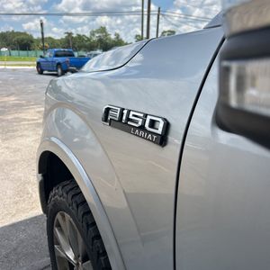2017 FORD F-150 LARIAT — миниатюра 21