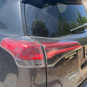 2017 Toyota RAV4 XLE — миниатюра 62