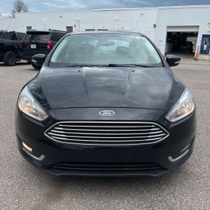 FORD FOCUS TITANIUM - 5