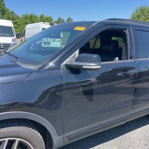 FORD EXPLORER SPORT - 2