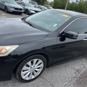 HONDA ACCORD TOURING - 2