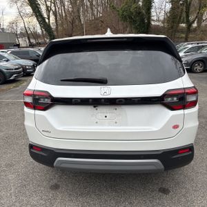 HONDA PILOT EX-L W/REAR CAPTAIN'S CHAIRS - 7