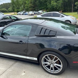 FORD MUSTANG V6 - 6