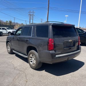 CHEVROLET TAHOE LS - 5