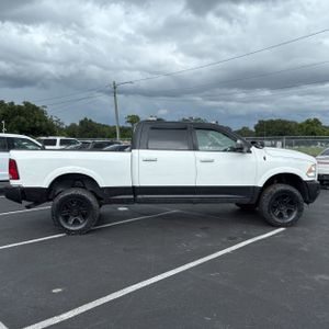 صورة 10 لـ 2012 RAM 2500 LARAMIE