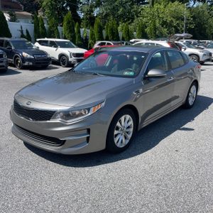 2018 KIA OPTIMA LX photo 1