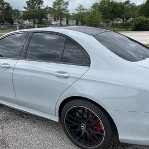 MERCEDES-BENZ E-CLASS AMG - 6