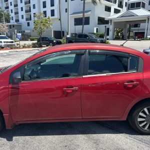 NISSAN SENTRA 2.0 - 4