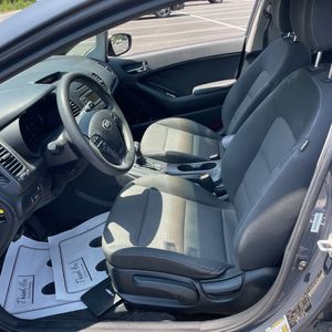 2015 KIA FORTE LX — миниатюра 31