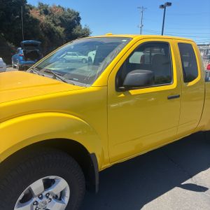 صورة 2 لـ 2012 Nissan FRONTIER SV