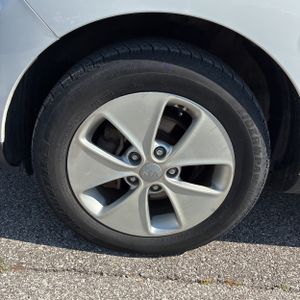 صورة مصغرة 17 لـ 2015 KIA SOUL BASE