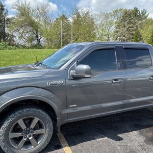 FORD F-150 LARIAT - 2