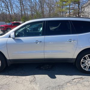 CHEVROLET TRAVERSE LT - 4