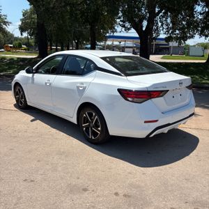 NISSAN SENTRA SV - 5
