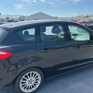 FORD C-MAX HYBRID SE - 9