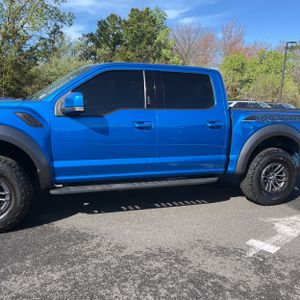 FORD F-150 RAPTOR - 4