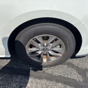 2023 Toyota SIENNA LE 8-PASSENGER 照片 16