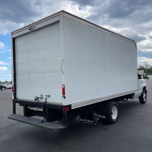 FORD E-450 CUTAWAY - 6