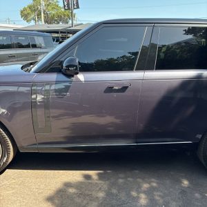 2023 LAND Rover RANGE ROVER P400 SE photo 4