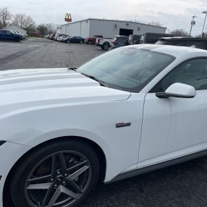 FORD MUSTANG ECOBOOST - 2