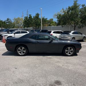 DODGE CHALLENGER SXT - 10