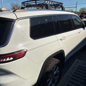 JEEP GRAND CHEROKEE L LIMITED - 9