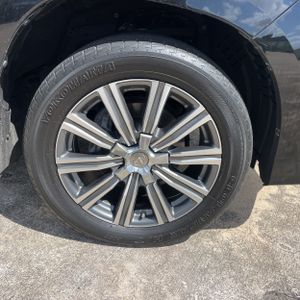 2017 Lexus LX 570 BASE — миниатюра 20