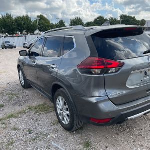 2019 Nissan ROGUE SV 照片 4