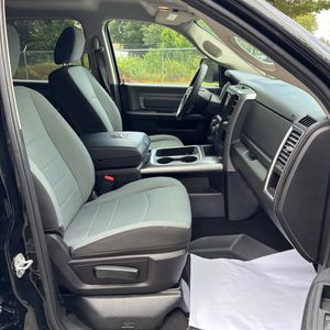 2023 RAM 1500 CLASSIC SLT — миниатюра 31