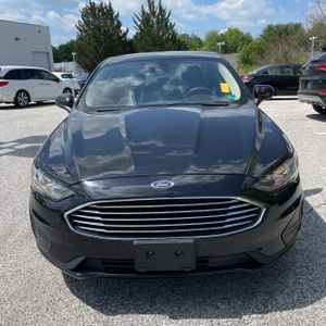 FORD FUSION HYBRID SE - 10