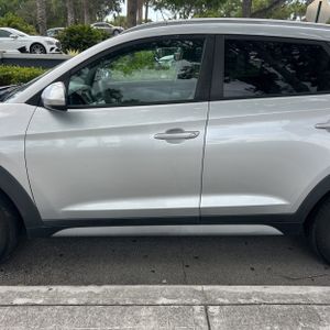 صورة 4 لـ 2018 Hyundai TUCSON SEL