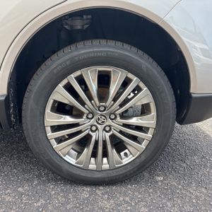 2024 Toyota VENZA XLE — миниатюра 18