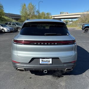 PORSCHE CAYENNE BASE - 7