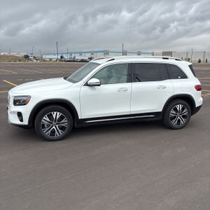 MERCEDES-BENZ GLB - 3