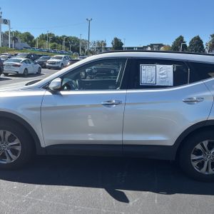 HYUNDAI SANTA FE SPORT 2.4L - 4