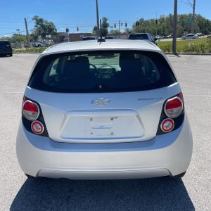 CHEVROLET SONIC LT AUTO - 7