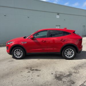 Jaguar E-Pace P250 - 3