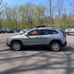 JEEP CHEROKEE LIMITED - 3