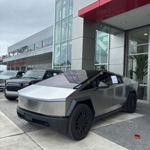 TESLA CYBERTRUCK BASE - 1