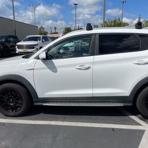 HYUNDAI TUCSON SEL - 4