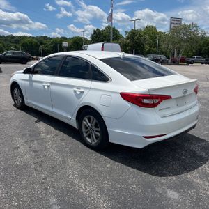 صورة 5 لـ 2016 Hyundai SONATA SE