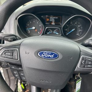 2017 FORD FOCUS SE 缩略图 38