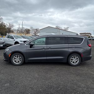 CHRYSLER VOYAGER LX - 3